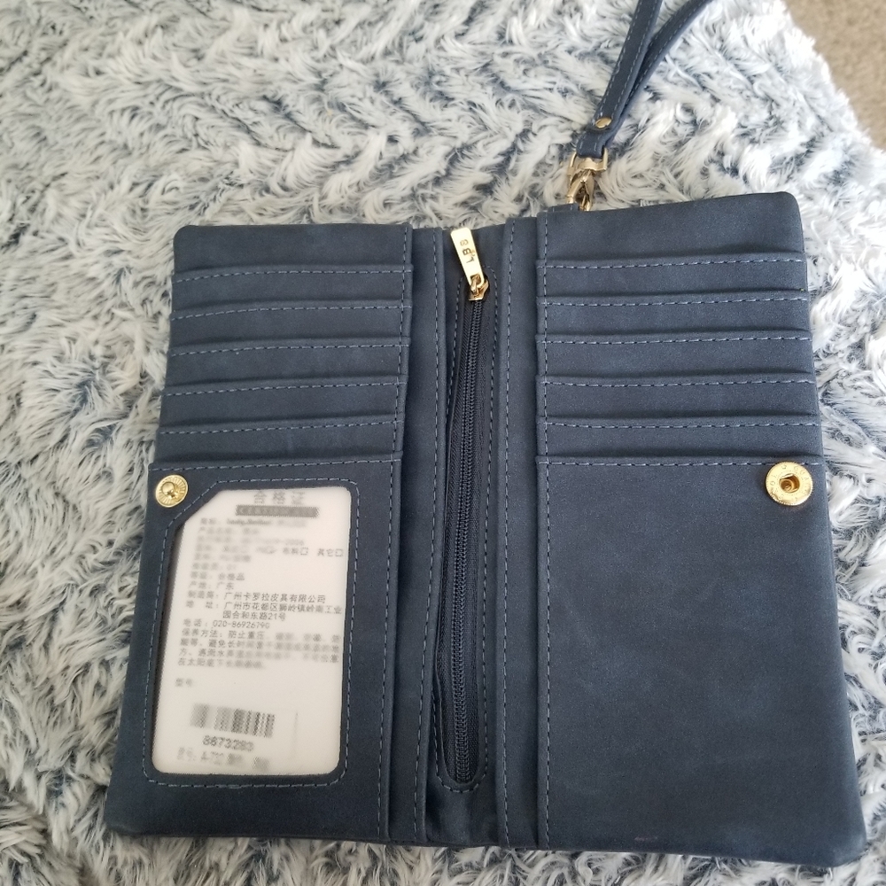Wallet - Picture 3 of 5